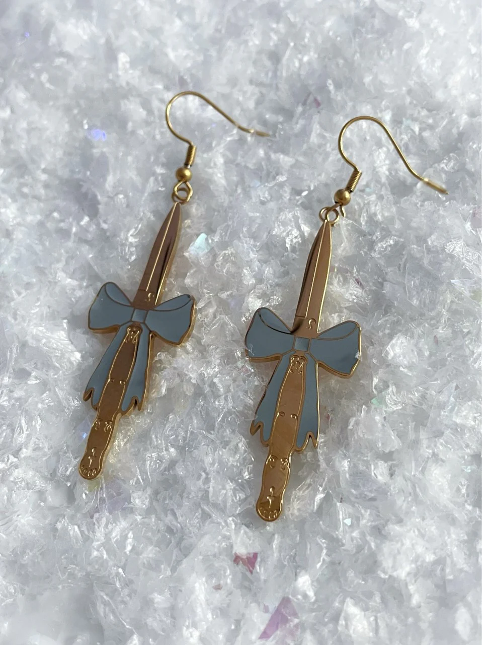 Bow Blade Earrings - Image 3