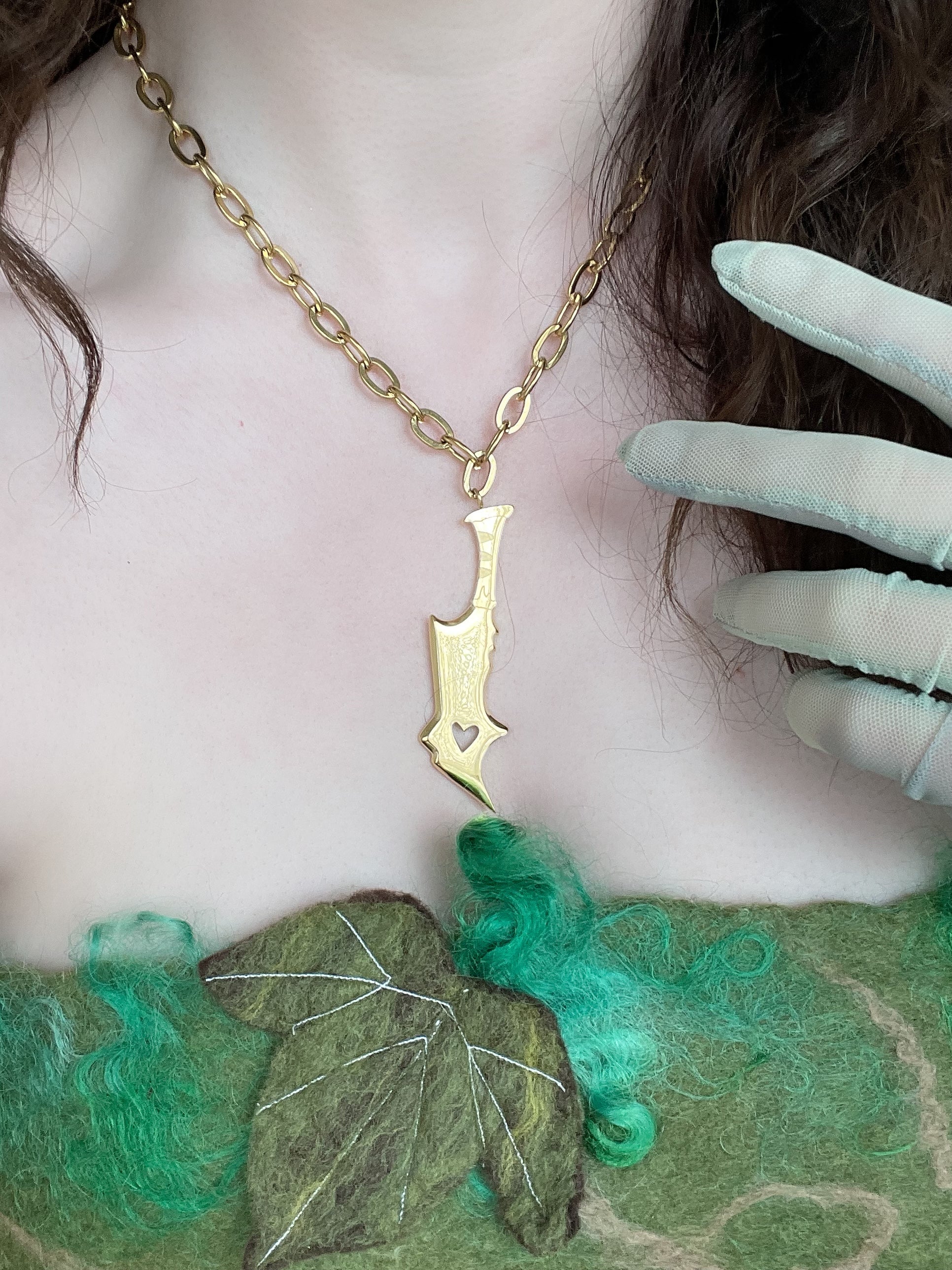 Monster Blade Necklace - Image 3