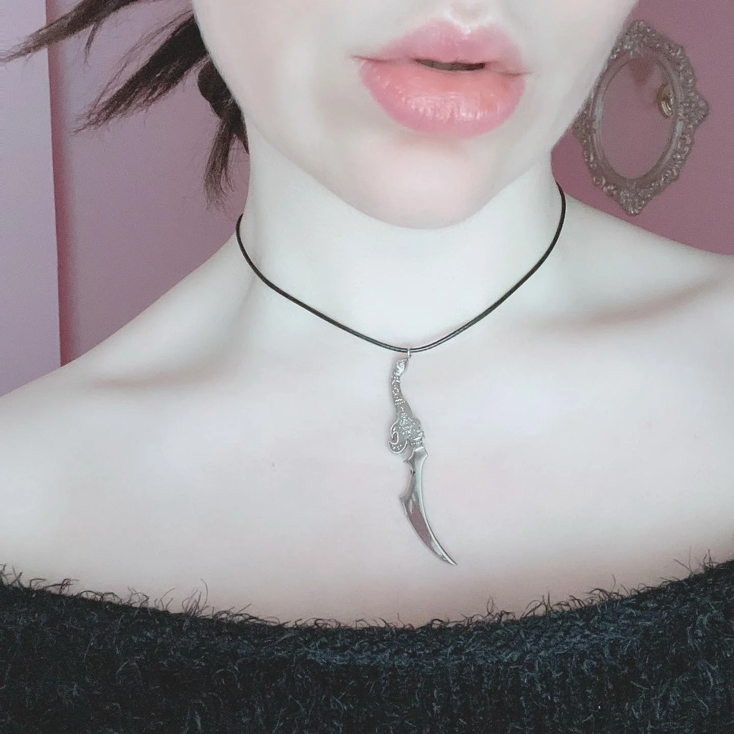 Scimitar Necklace - Image 5