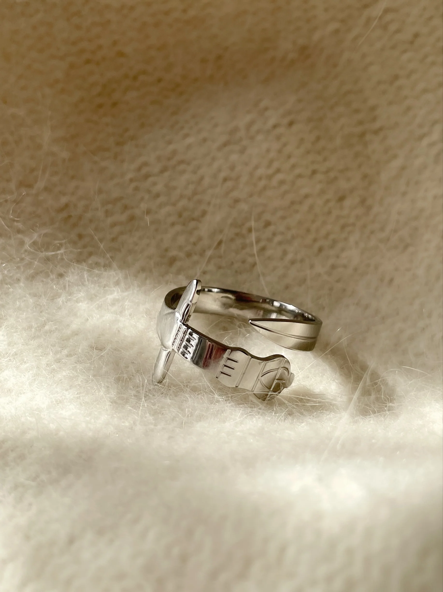 Sword Ring