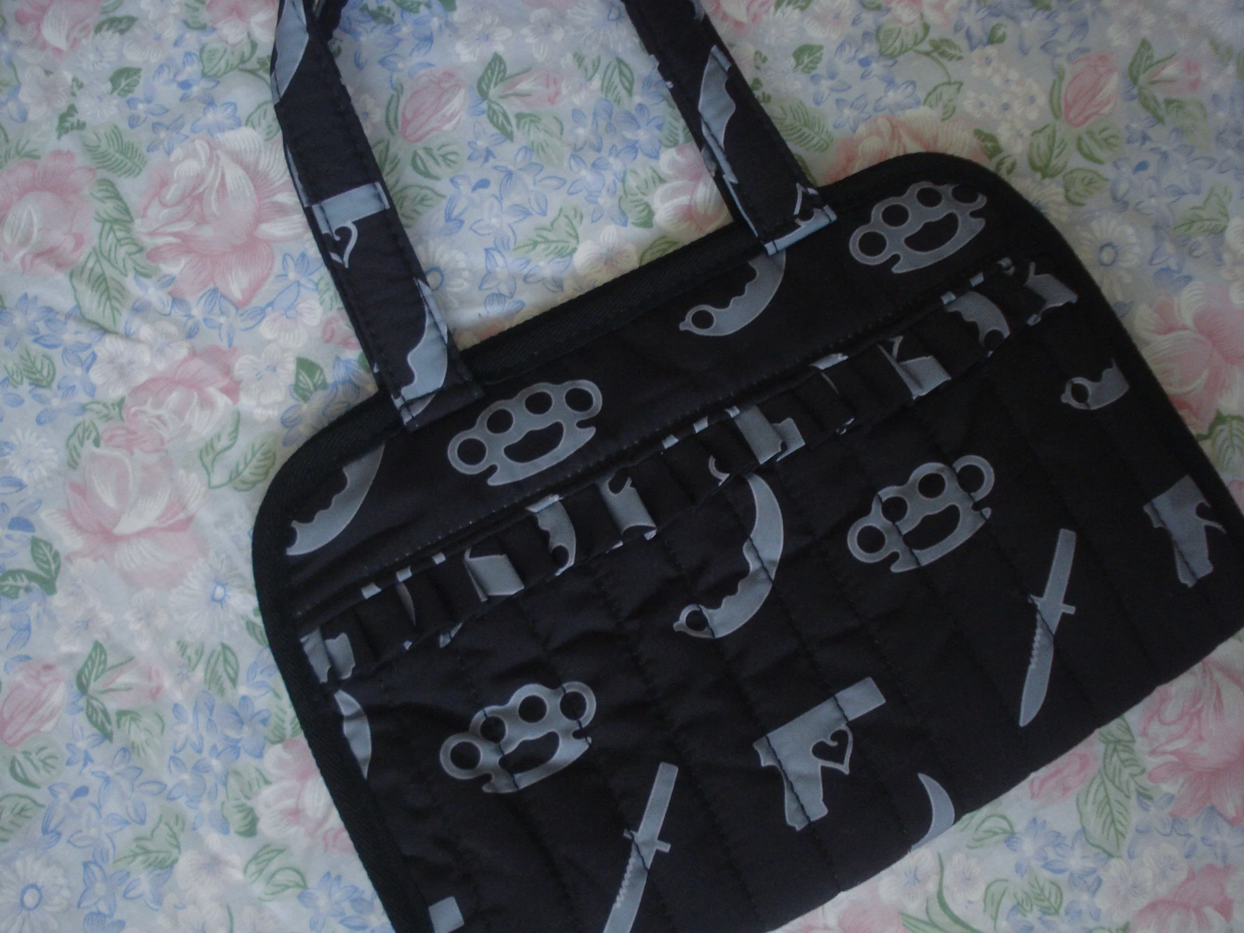 The Makeup Bag - Image 7